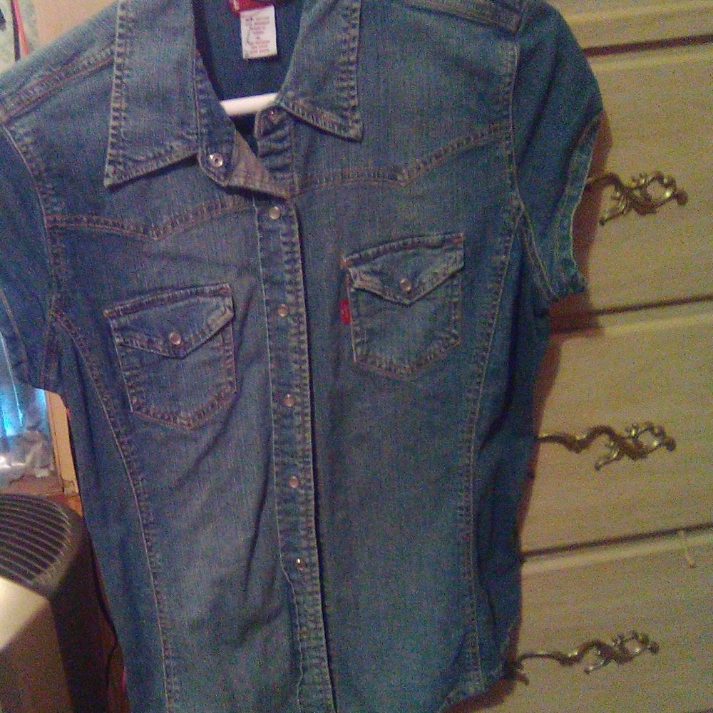 Levi's Jean shirt